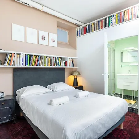 Guestready - Artist Loft With A Vertical Garden Apartment *