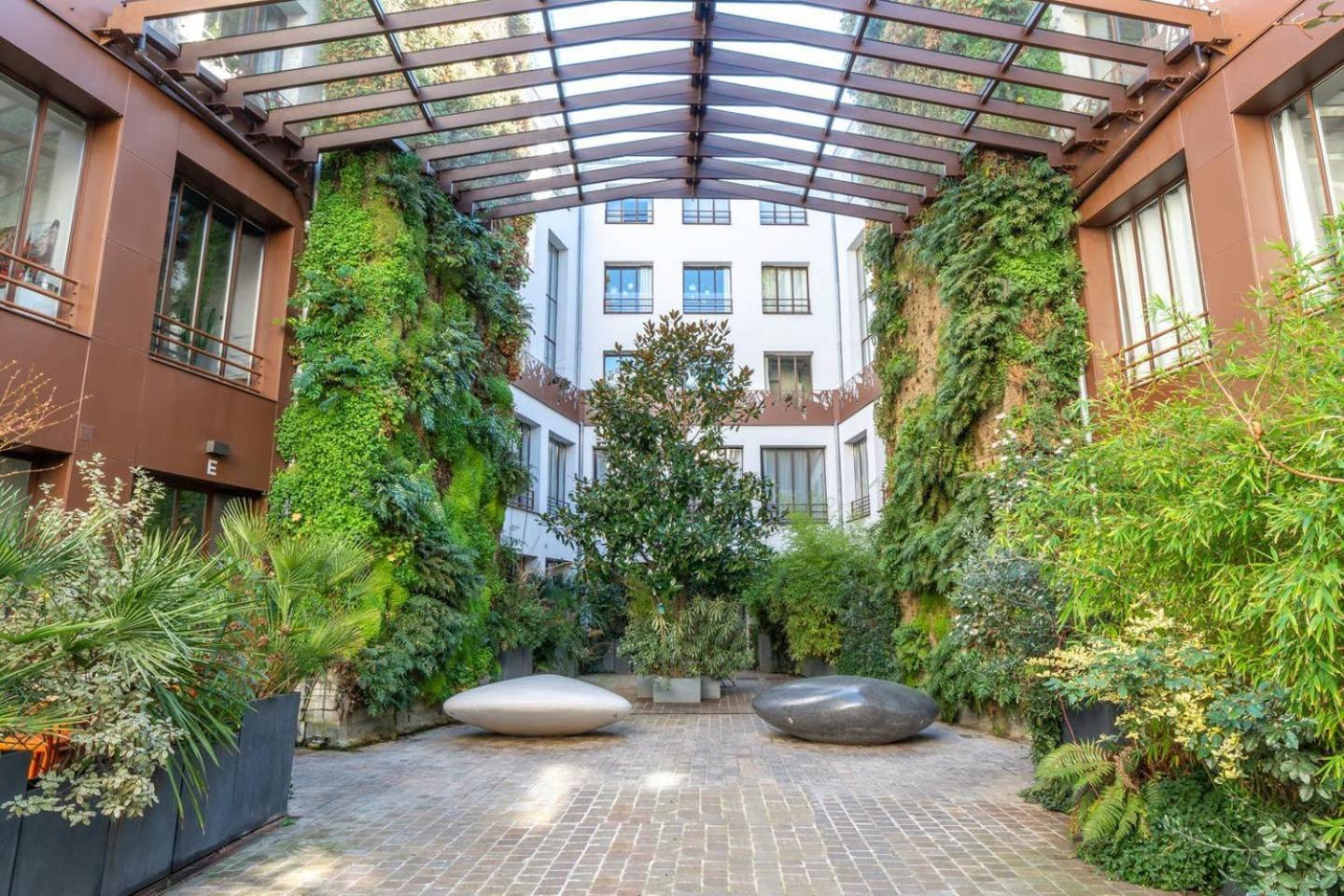 Apartment Guestready - Artist Loft With A Vertical Garden *